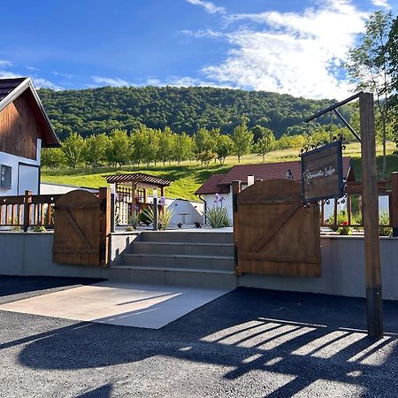 Romantic Lodge Banja Luka Exterior photo
